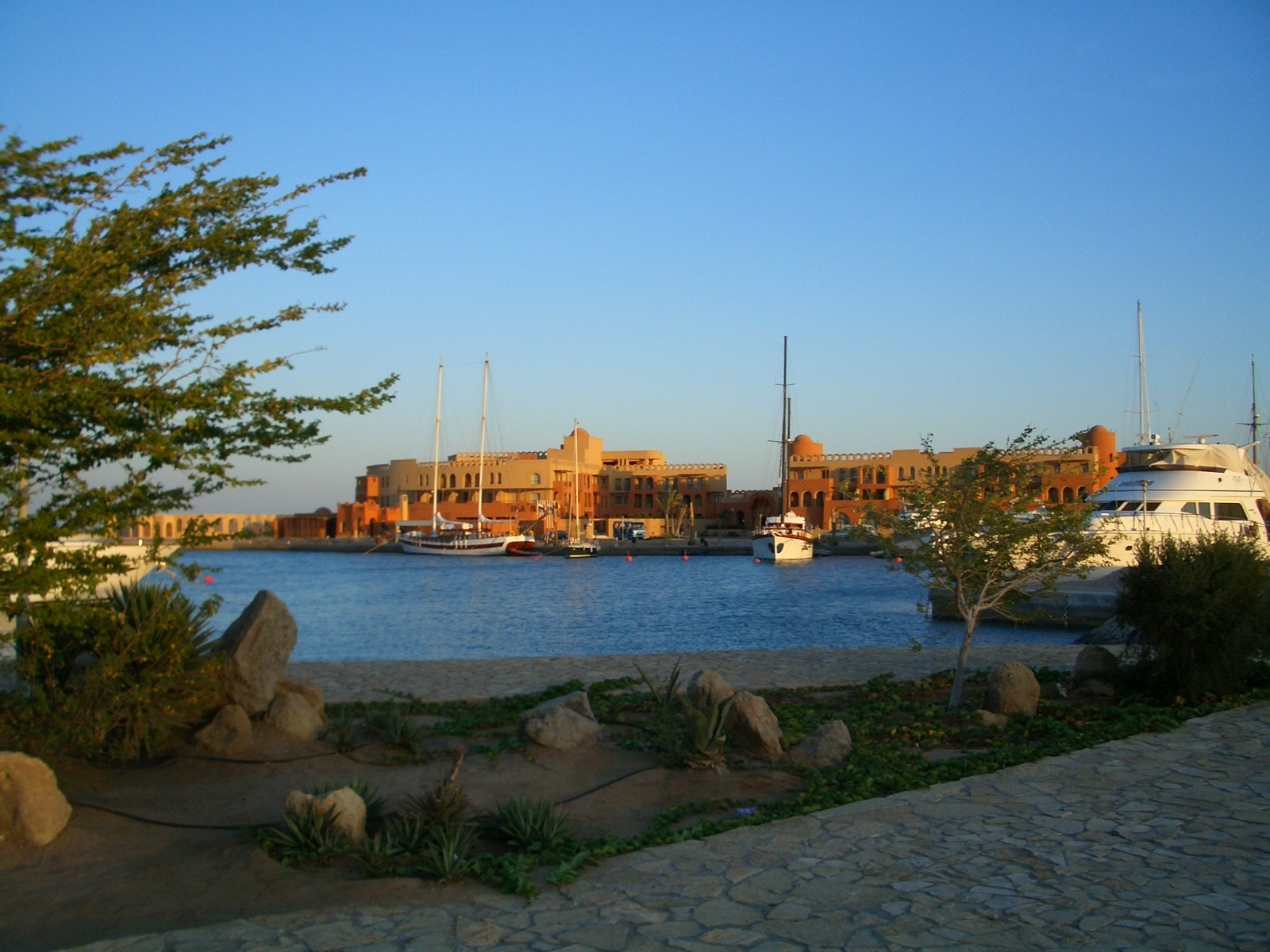 El Gouna Lagoon Escape — Photo 3