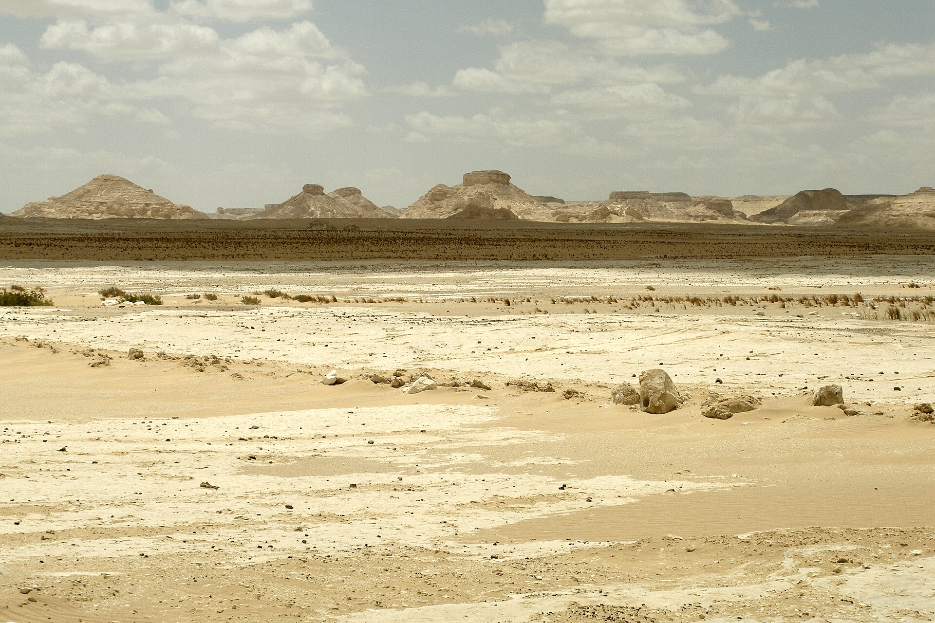 Farafra & Crystal Mountain — Photo 2